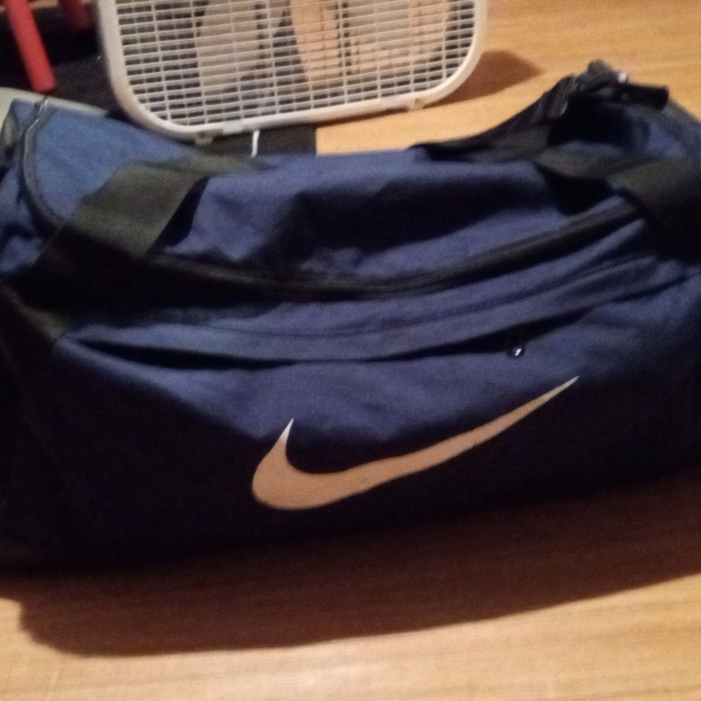 Nike duffle bag